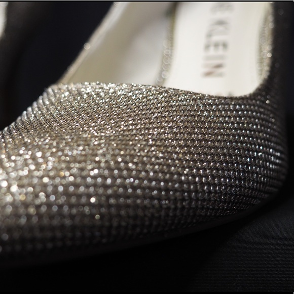 Shoes - Picture 11 of 11